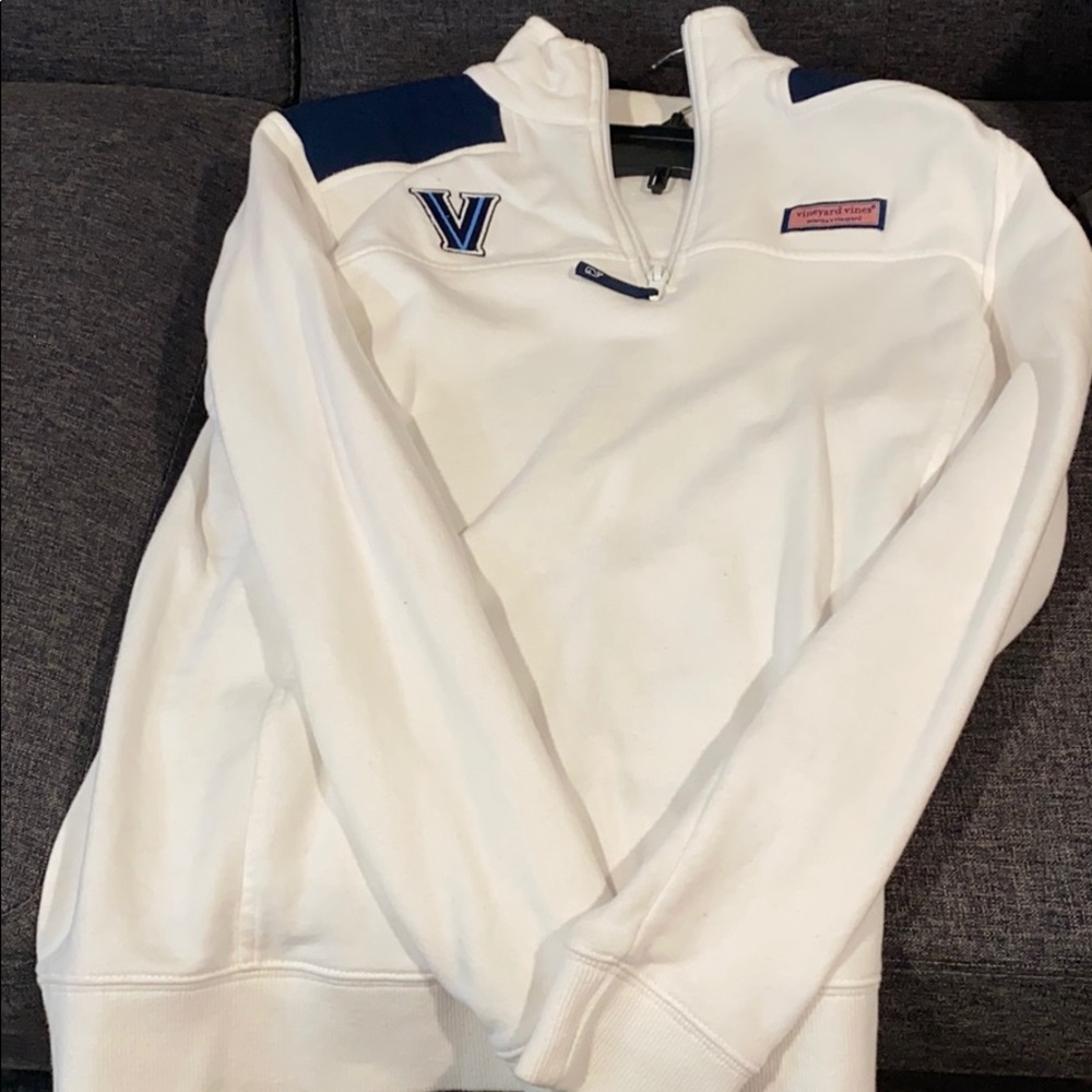 Vineyard Vines Villanova pullover